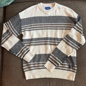 Men’s Knit Crew Neck Sweater